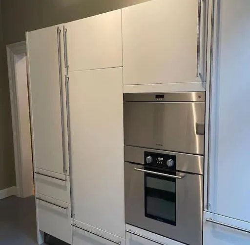 דירה Bg Living & Hosting - Exklusive Jugendstilwohnung An Der Mosel In - 2 Schlafzimmer, Bis 4 Personen, Fahrradkeller, Waschmaschine & Trockner *